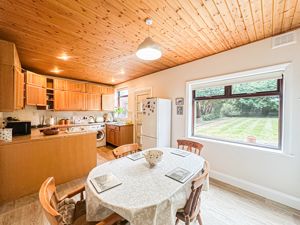 Photo 13- click for photo gallery